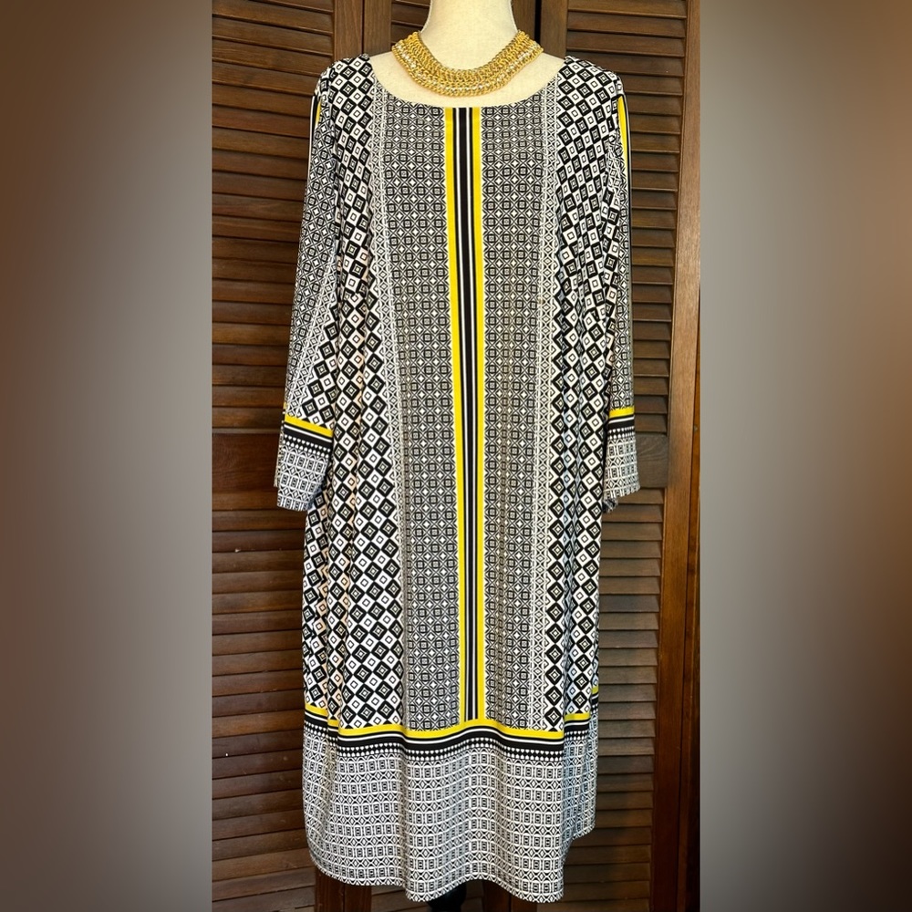 INC Dress size 3X. Yellow/White/Black Dress. quarter length sleeved.